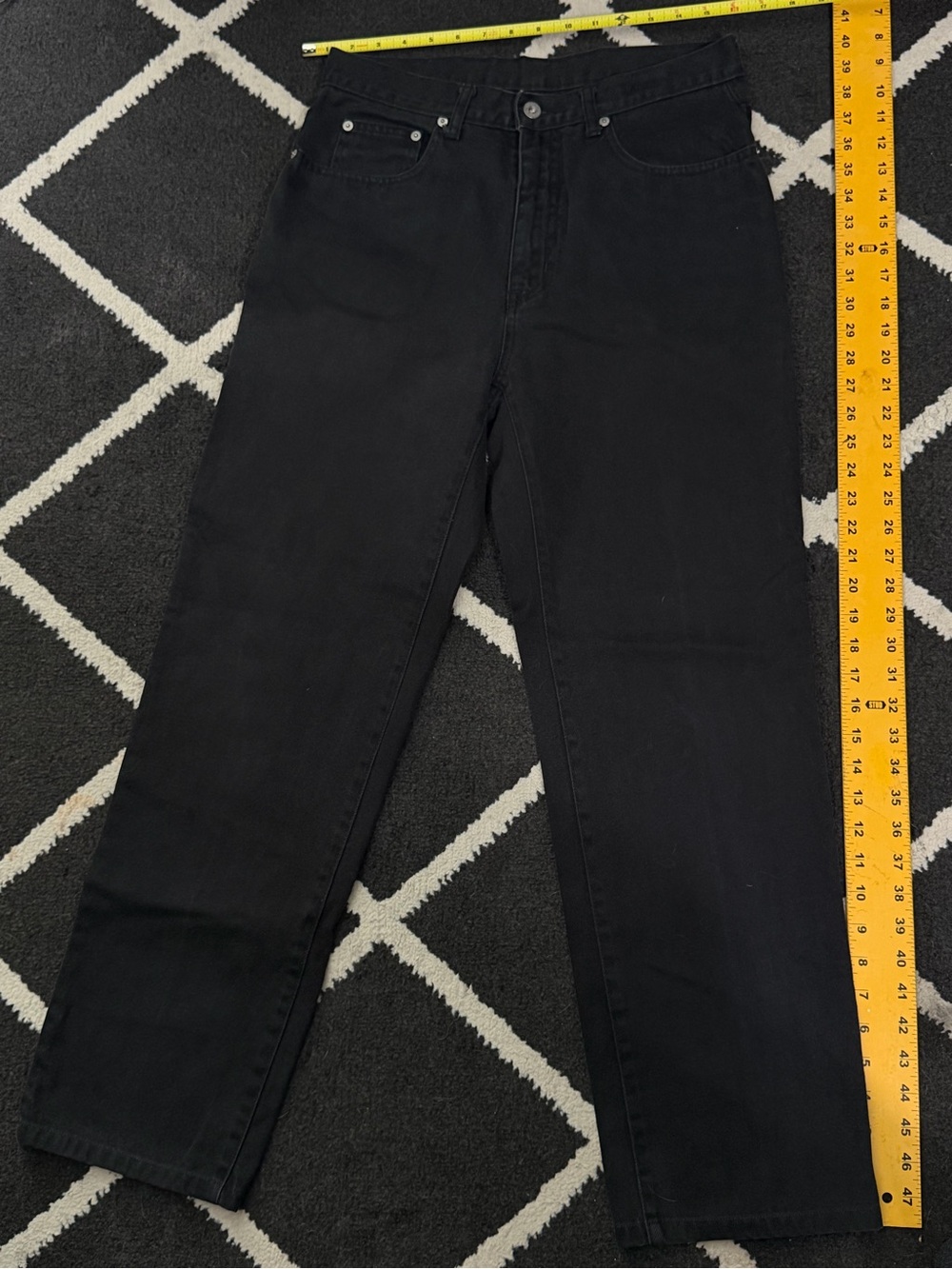 Men's Straight Black Jeans — Classic Straight-Leg Denim